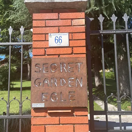 Ferienhaus Secret Garden Egle *